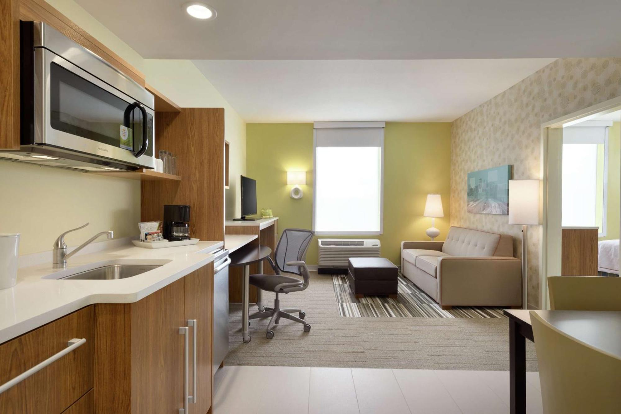 Home2 Suites By Hilton Roseville Minneapolis Exterior photo