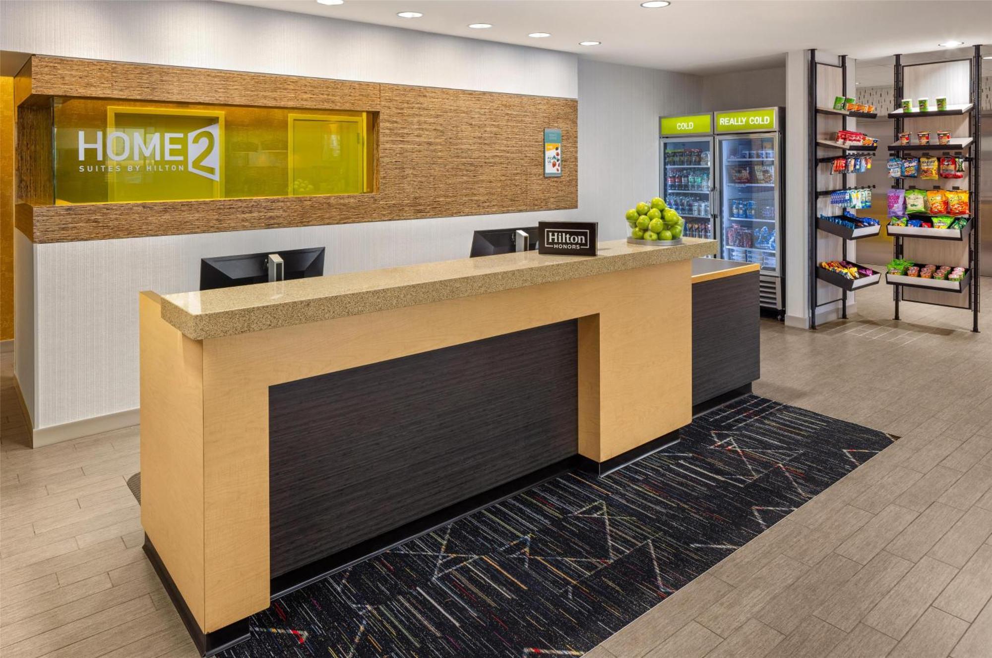Home2 Suites By Hilton Roseville Minneapolis Exterior photo
