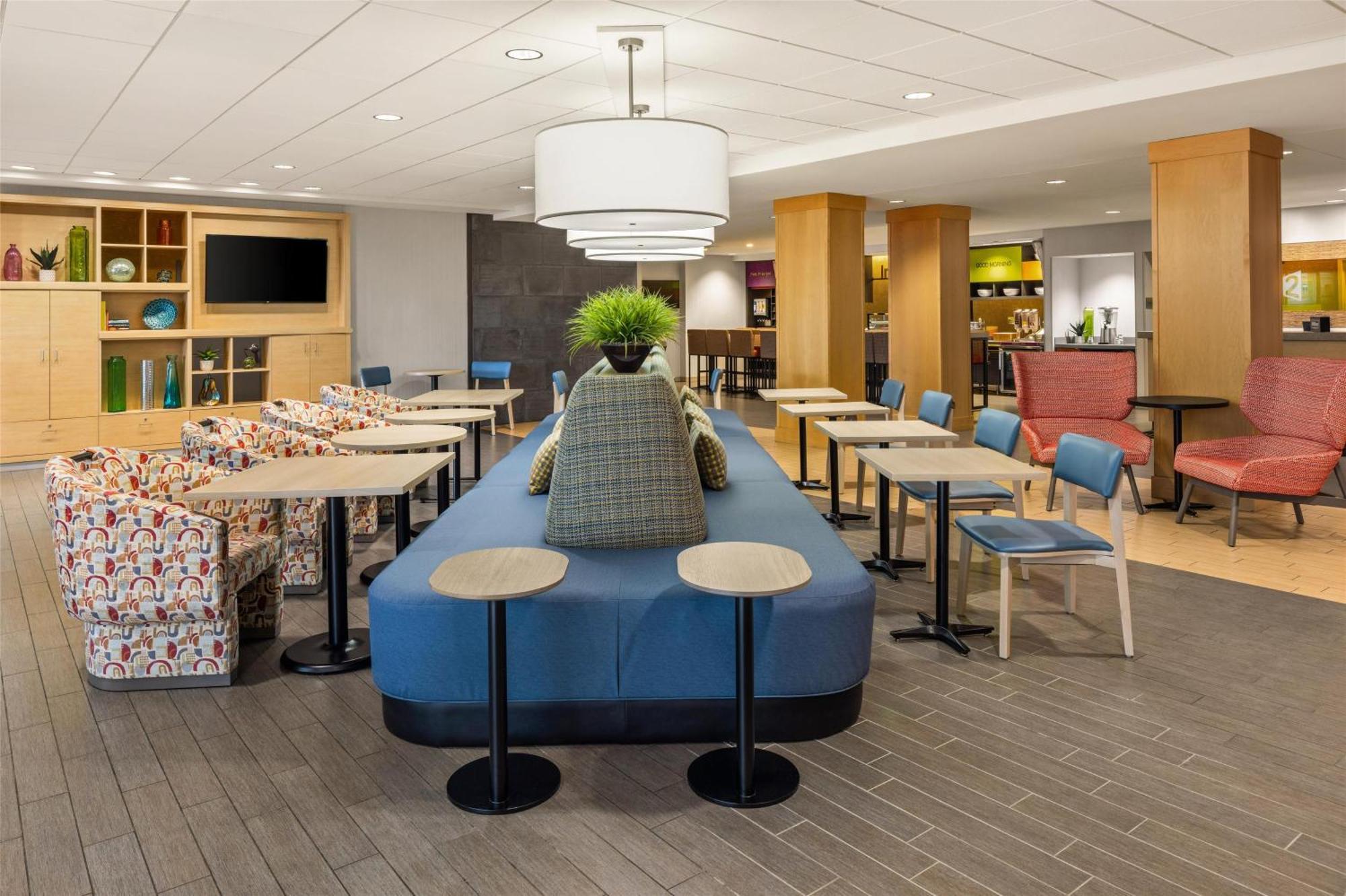 Home2 Suites By Hilton Roseville Minneapolis Exterior photo